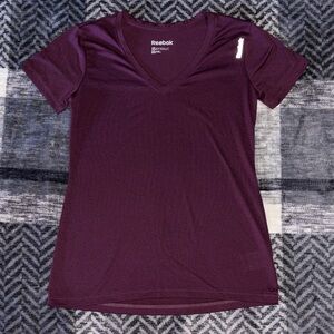 Reebok Women's Plum V-Neck Short Sleeve Tee